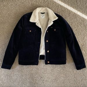 Women’s Wrangler corduroy Sherpa line jacket- small